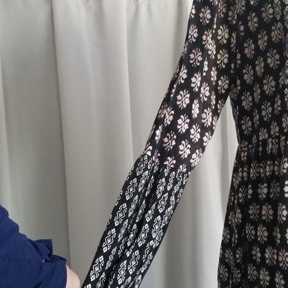 Miami Boho Dress Black White Print Buttoned Bodice Long Sleeve Size Large - Picture 4 of 10